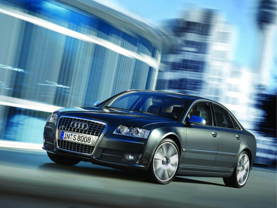  Audi S8 (D3) 2005 года  (WW) (фото 16 из 61)